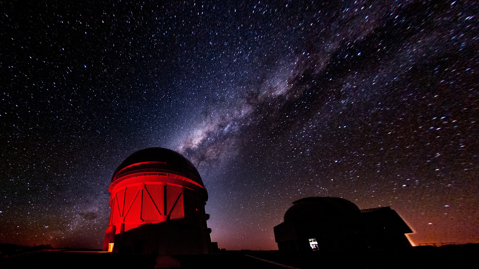 The Dark Energy Survey uses a 570-megapixel camera mounted on the Blanco Telescope, at the CTI Observatory in Chile, to image 5,000 square degrees of southern sky. (Image by Fermilab.)