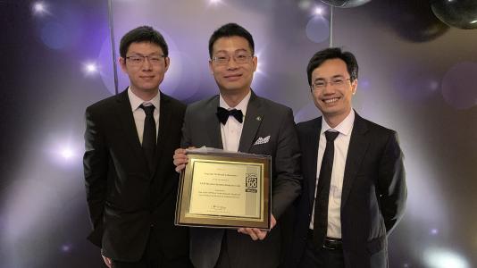 R&D 100 award winners, Guojun Hu, Rui Hu, and Ling Zou.