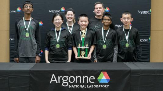 Daniel Wright Junior High School poses with their first place trophy at the Regional Science Bowl. (Image by Argonne National Laboratory.)