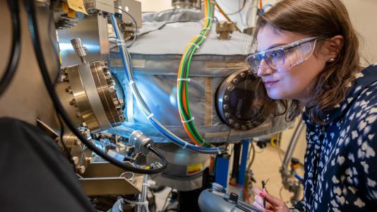 Argonne postdoctoral associate Katie Sautter develops materials for quantum devices