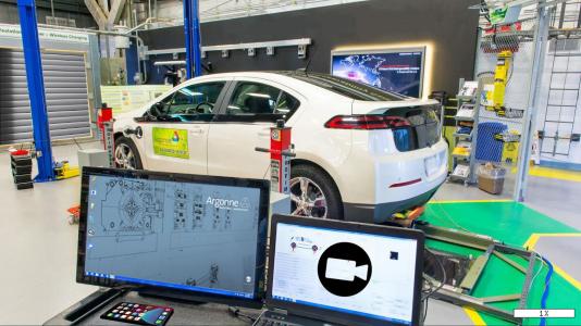 Photograph of car hooked up to computer monitors. (Image by Azucena Rodriguez/Argonne National Laboratory.)